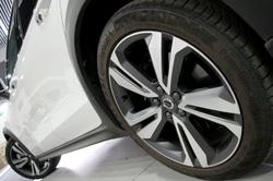 2024 Volvo V60 Cross Country Ultimate B5 Bright MY24 AWD Crystal White