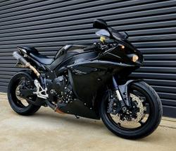 Yamaha YZF-R1