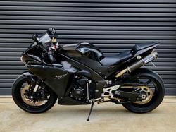 2010 Yamaha YZF-R1 R1 Black