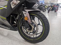 2016 Kawasaki NINJA 300 grey