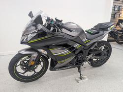 2016 Kawasaki NINJA 300 grey
