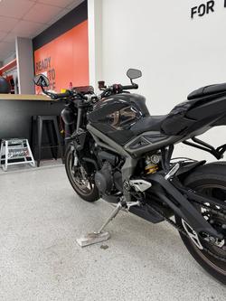 2023 Triumph STREET TRIPLE RS CHROME
