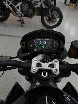 2023 Triumph STREET TRIPLE RS CHROME