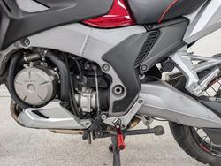 2012 Honda VFR1200X CROSS TOURER Red