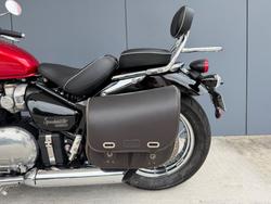 2021 Triumph BONNEVILLE SPEEDMASTER RED