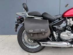 2021 Triumph BONNEVILLE SPEEDMASTER RED