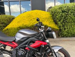 2016 Triumph STREET TRIPLE R Grey