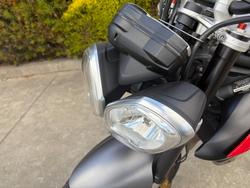 2016 Triumph STREET TRIPLE R Grey