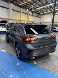 2025 Volkswagen T-Roc 140TSI R-Line