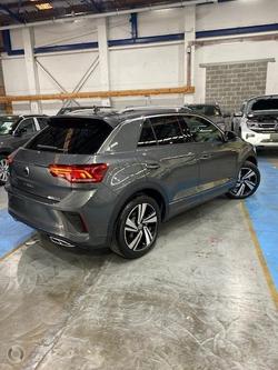 2025 Volkswagen T-Roc 140TSI R-Line