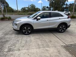 2020 MITSUBISHI ECLIPSE CROSS ES (2WD)