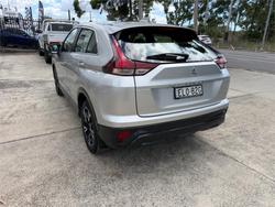 2020 MITSUBISHI ECLIPSE CROSS ES (2WD)