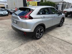 2020 MITSUBISHI ECLIPSE CROSS ES (2WD)
