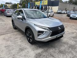 2020 MITSUBISHI ECLIPSE CROSS ES (2WD)