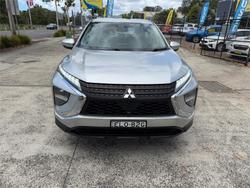 2020 MITSUBISHI ECLIPSE CROSS ES (2WD)