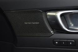 2023 Volvo C40 Recharge Twin MY24 AWD Crystal White