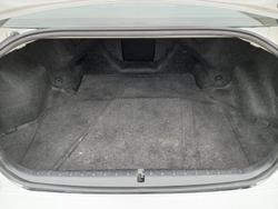 2007 Mitsubishi 380 ES DB Series 2 Mawson White