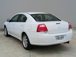 2007 Mitsubishi 380 ES DB Series 2 Mawson White