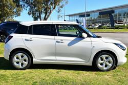 2024 Suzuki Swift Hybrid Plus