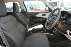 2025 Suzuki Swift Hybrid GLX