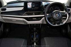 2025 Suzuki Swift Hybrid Plus