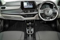 2025 Suzuki Swift Hybrid GLX