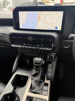 2025 Toyota Landcruiser Prado Altitude