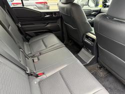 2025 Toyota Landcruiser Prado Altitude