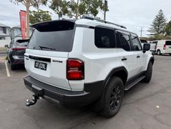 2025 Toyota Landcruiser Prado Altitude