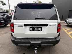 2025 Toyota Landcruiser Prado Altitude