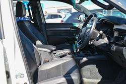 2021 Toyota Hilux Rugged X