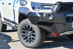 2021 Toyota Hilux Rugged X