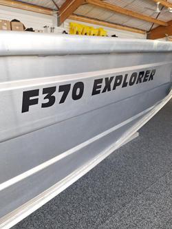 2026 QUINTREX F370 Outback Explorer