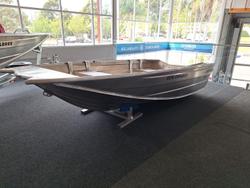 2026 QUINTREX F370 Outback Explorer