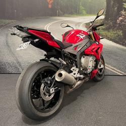 2014 BMW Motorrad S 1000 R Red