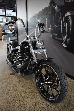 2016 HARLEY-DAVIDSON FXSB SOFTAIL BREAKOUT