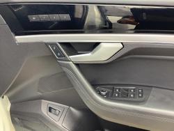 2019 Volkswagen Touareg 190TDI Launch Edition