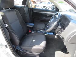 2018 Mitsubishi Outlander ES