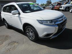 2018 Mitsubishi Outlander ES