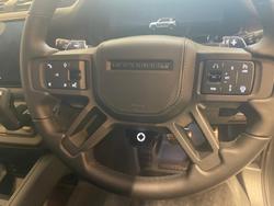 2025 Land Rover Defender 110 P635 OCTA L663 MY25.5 AWD Charente Grey