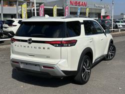 2023 Nissan PATHFINDER TI-L