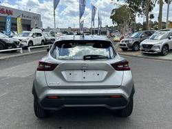 2024 Nissan JUKE ST+