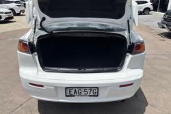 2017 Mitsubishi Lancer ES Sport