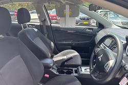 2017 Mitsubishi Lancer ES Sport