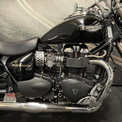 Triumph 2007 triumph 865 speedmaster Black