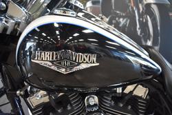 2014 HARLEY-DAVIDSON FLHRC ROAD KING CLASSIC