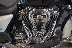 2014 HARLEY-DAVIDSON FLHRC ROAD KING CLASSIC