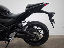 2023 Yamaha YZF-R3 Black