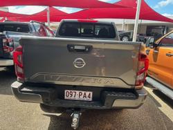 2023 Nissan Navara ST-X