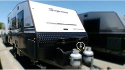 2025 Supreme 1800_R_K1e3_S Classic Dirt Roader 18'